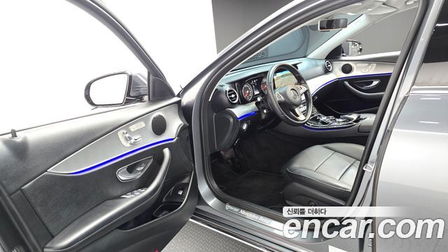 Mercedes-Benz E-Class (W213) E200 Avantgarde 2018 — фото 10