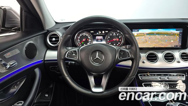 Mercedes-Benz E-Class (W213) E200 Avantgarde 2018 — фото 12