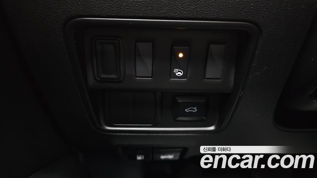 Renault Korea QM6 Gasoline 2WD RE 2018 — фото 19