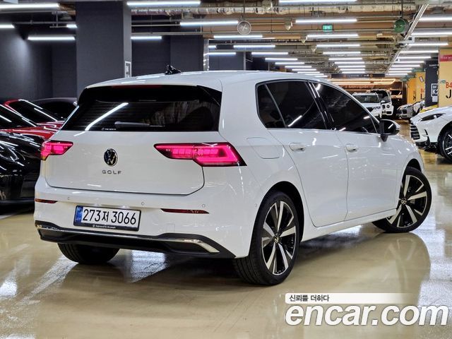 Volkswagen Golf (VIII) 2.0 TDI Prestige 2026 — фото 2