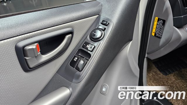 Hyundai Grand Starex Van 3-Seater Smart 2021 — фото 16