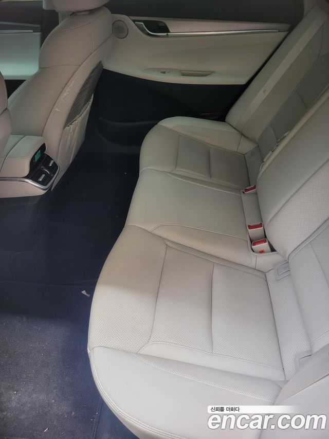 Hyundai Grandeur (IG) 2.5 Le Blanc 2023 — фото 12
