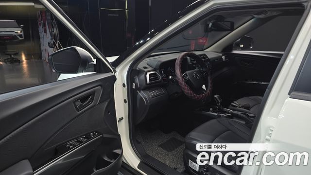 KG Mobility (SsangYong) Tivoli 1.5 2WD V7 2025 — фото 10