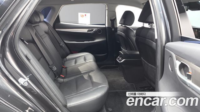 Hyundai Grandeur (IG) 2.5 Premium Choice 2020 — фото 12