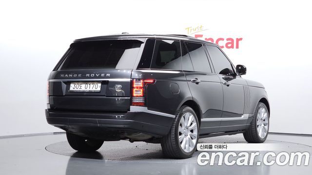 Land Rover Range Rover (IV) 5.0 SC Vogue SE 2016 — фото 2