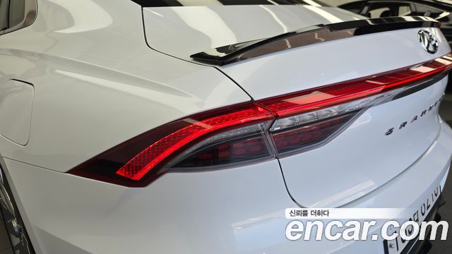 Hyundai Grandeur (IG) 2.5 Calligraphy 2020 — фото 29