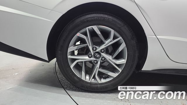 Hyundai Sonata (DN8) 1.6 Turbo Premium Plus 2022 — фото 5