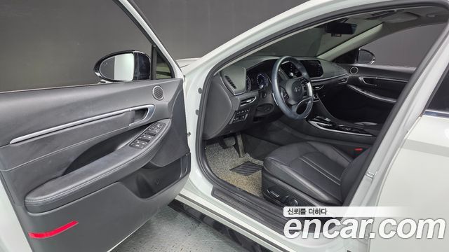 Hyundai Sonata (DN8) 1.6 Turbo Premium Plus 2022 — фото 10