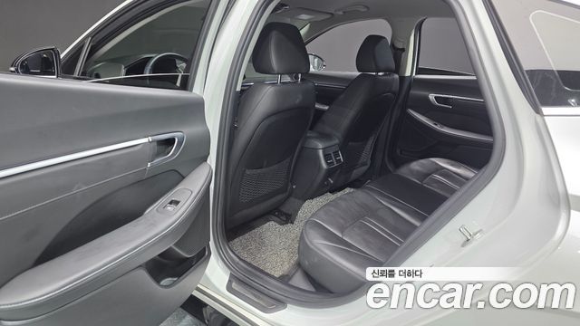 Hyundai Sonata (DN8) 1.6 Turbo Premium Plus 2022 — фото 12