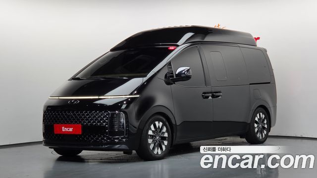 Hyundai Staria 2WD Limousine (Special Vehicle) 9 Seater 2022 — фото 1