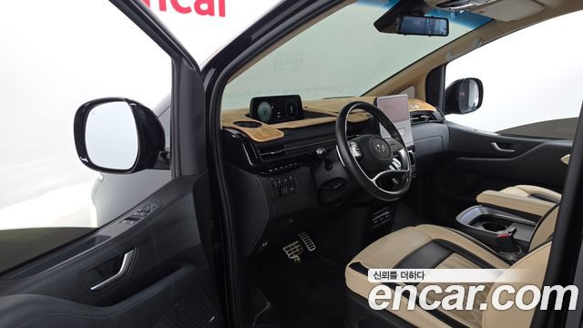 Hyundai Staria 2WD Limousine (Special Vehicle) 9 Seater 2022 — фото 10