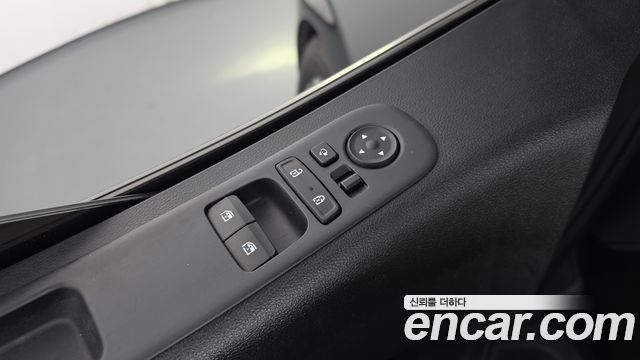 Hyundai Staria 2WD Limousine (Special Vehicle) 9 Seater 2022 — фото 35