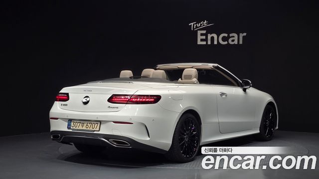 Mercedes-Benz E-Class (W213) E450 4MATIC Cabriolet 2021 — фото 2