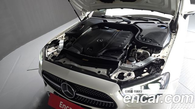 Mercedes-Benz E-Class (W213) E450 4MATIC Cabriolet 2021 — фото 6