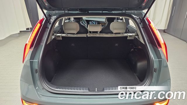 Kia Niro Signature 2024 — фото 21