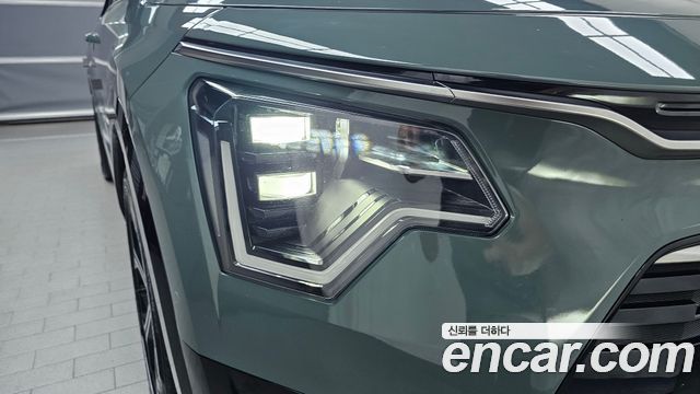 Kia Niro Signature 2024 — фото 28