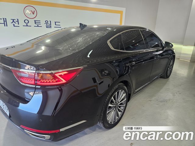 Kia K7 3.0 LPI Luxury (Rental Car) 2019 — фото 3