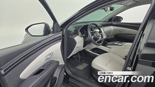 Hyundai Tucson (NX4) Gasoline 1.6 Turbo 2WD Premium 2023 — фото 10