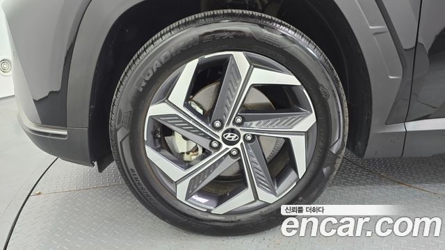 Hyundai Tucson (NX4) Gasoline 1.6 Turbo 2WD Premium 2023 — фото 27