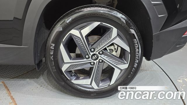 Hyundai Tucson (NX4) Gasoline 1.6 Turbo 2WD Premium 2023 — фото 28