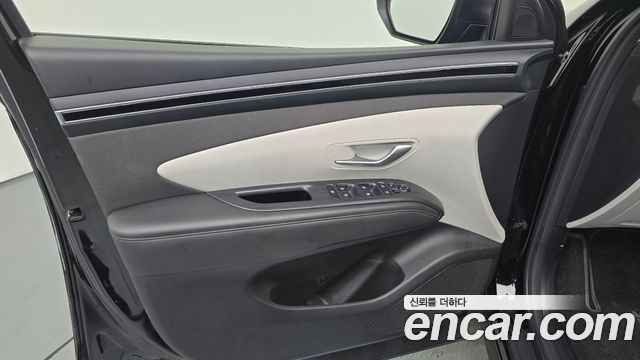 Hyundai Tucson (NX4) Gasoline 1.6 Turbo 2WD Premium 2023 — фото 30