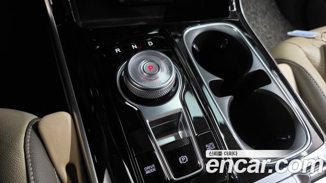 Kia Carnival (IV) Gasoline 7-Seater Noblesse 2023 — фото 9