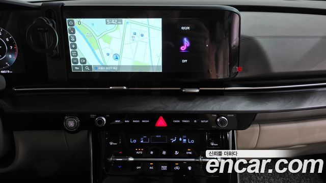 Kia Carnival (IV) Gasoline 7-Seater Noblesse 2023 — фото 18