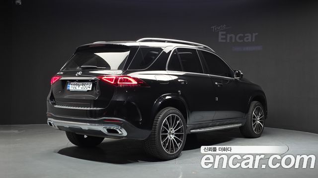 Mercedes-Benz GLE-Class (W167) GLE450 4MATIC 2023 — фото 2