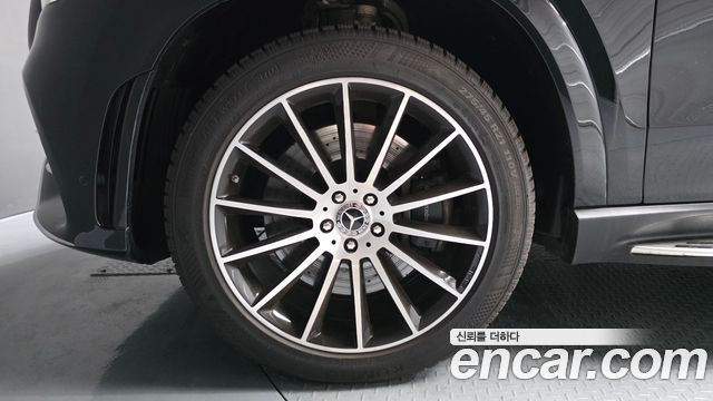 Mercedes-Benz GLE-Class (W167) GLE450 4MATIC 2023 — фото 5