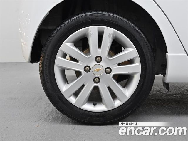 Chevrolet Spark Spark S LT 2014 — фото 5