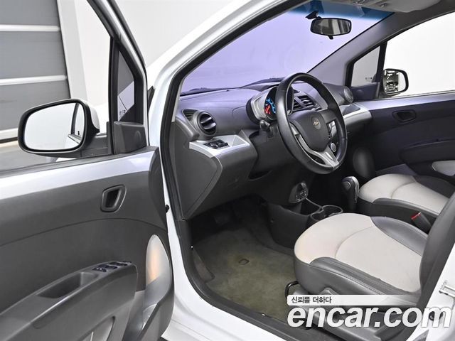 Chevrolet Spark Spark S LT 2014 — фото 15