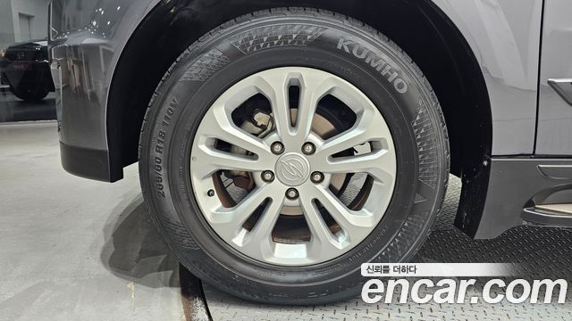KG Mobility (SsangYong) Korando Sport 2.2 CX5 2WD PASSION 2017 — фото 5