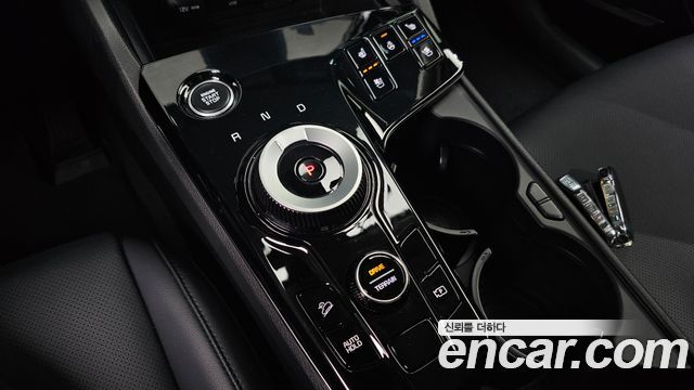 Kia Sportage Hybrid (V) Prestige 2023 — фото 9
