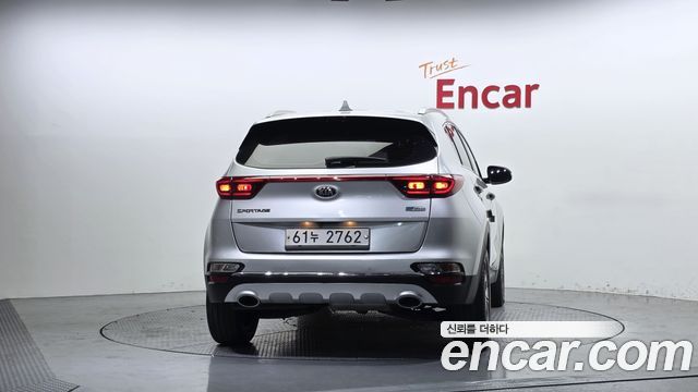 Kia Sportage The Bold Diesel 2.0 2WD Prestige 2019 — фото 4
