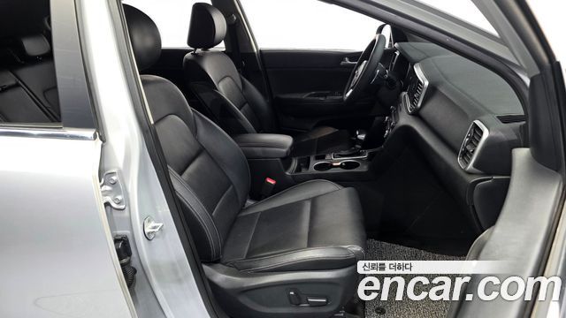 Kia Sportage The Bold Diesel 2.0 2WD Prestige 2019 — фото 11