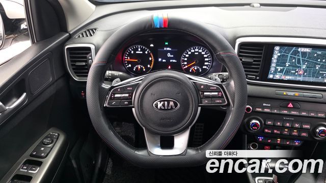 Kia Sportage The Bold Diesel 2.0 2WD Prestige 2019 — фото 13