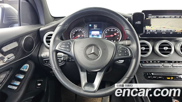 Mercedes-Benz GLC-Class (X253) GCL300 4MATIC Coupe 2019 — фото 13