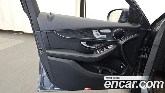 Mercedes-Benz GLC-Class (X253) GCL300 4MATIC Coupe 2019 — фото 24