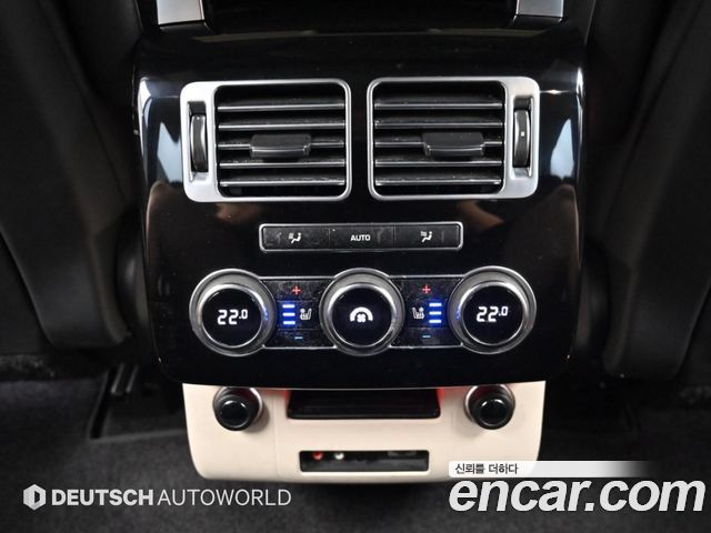 Land Rover Range Rover (IV) 5.0 SC Vogue SE 2015 — фото 19