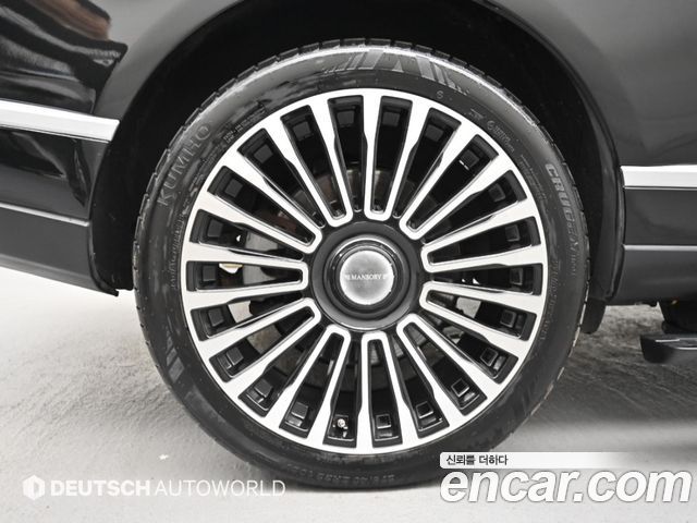 Land Rover Range Rover (IV) 5.0 SC Vogue SE 2015 — фото 21