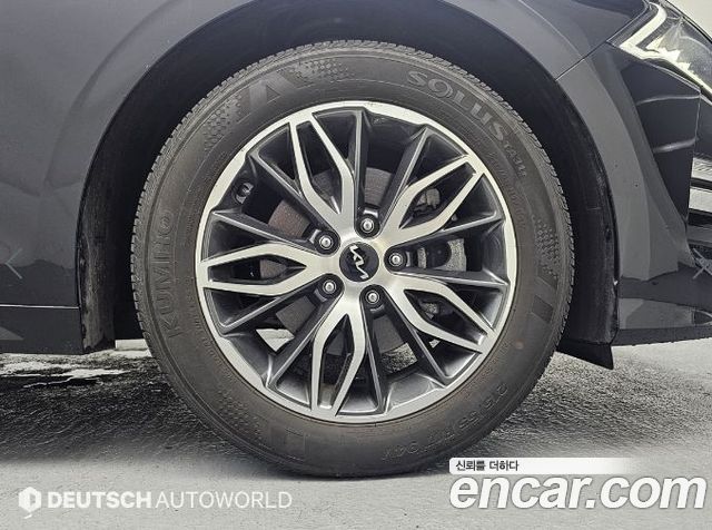 Kia K5 (III) 2.0 Prestige 2023 — фото 5