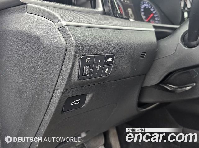 Kia K5 (III) 2.0 Prestige 2023 — фото 19