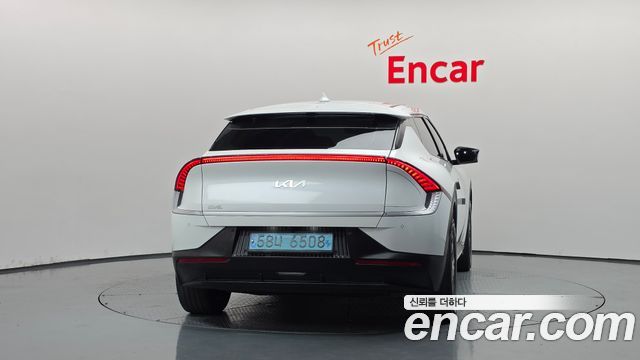 Kia EV6 Long Range 4WD Air 2022 — фото 4