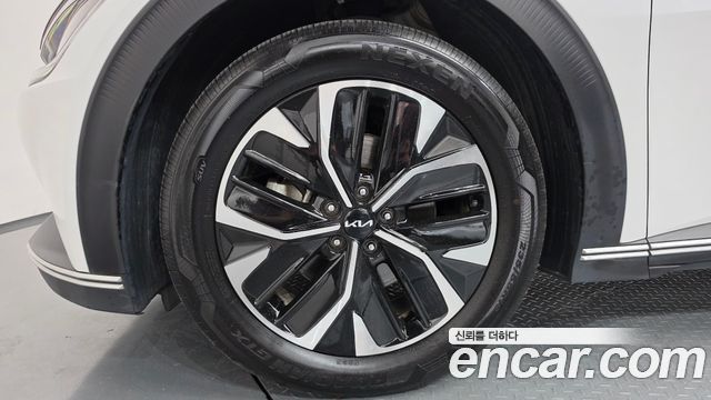 Kia EV6 Long Range 4WD Air 2022 — фото 5