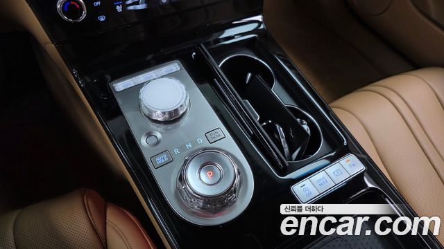 Genesis G80 (RG3) Gasoline 2.5 Turbo AWD 2025 — фото 9