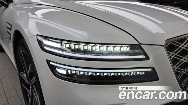 Genesis G80 (RG3) Gasoline 2.5 Turbo AWD 2025 — фото 22
