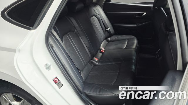 Hyundai Sonata (DN8) 2.0 LPG(rental car) Style 2020 — фото 20