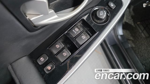KG Mobility (SsangYong) Korando C 2.2 Extreme 2WD 2016 — фото 11