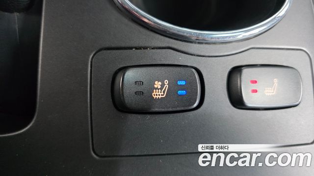 KG Mobility (SsangYong) Korando C 2.2 Extreme 2WD 2016 — фото 17