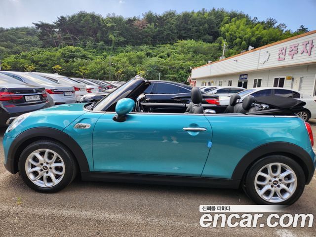 MINI Cooper Convertible Standard 3rd Generation 2018 — фото 6